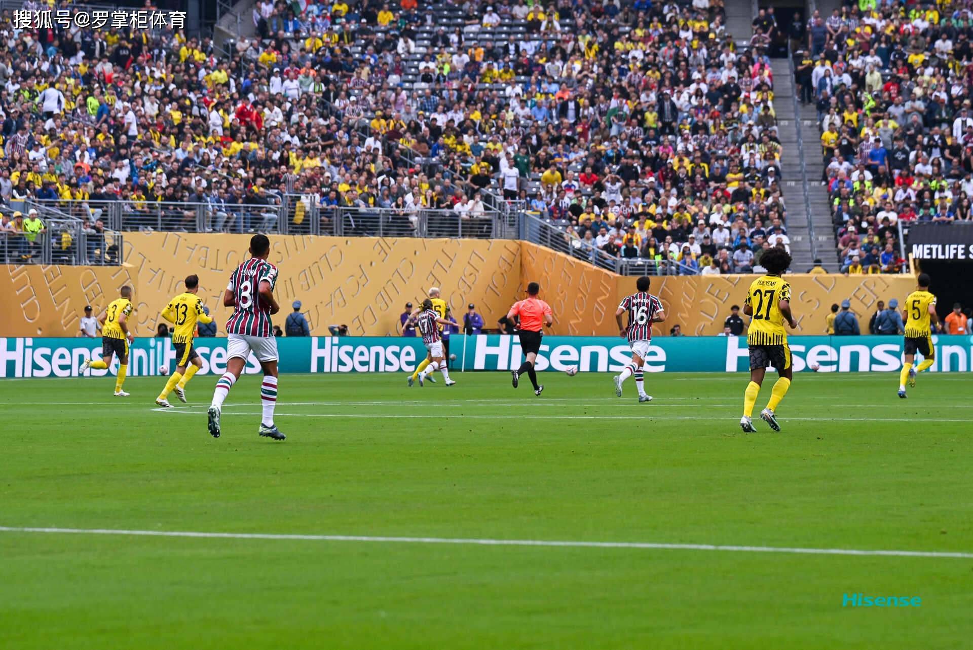 多特蒙德关键一役惨遭绝杀，球迷难掩失望，技术能力深圳国际.的简单介绍